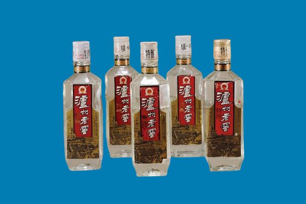巴彦卓尔回收老酒